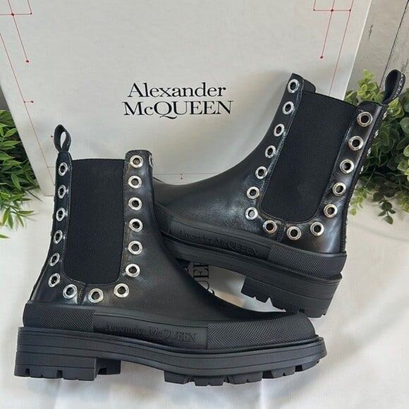 Alexander McQueen Leather Grommets Eyelet Details Stack Chelsea Boots Size 42.5 main image 5